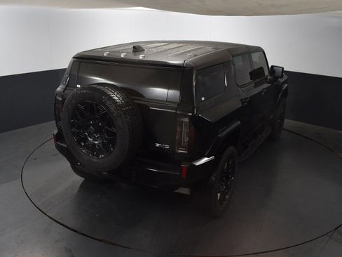 New 2025 GMC Hummer EV 2X w/ LPO, Dark Essentials Package image 45
