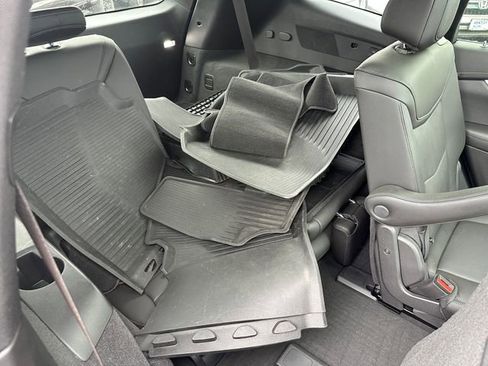 Used 2024 Cadillac XT6 Sport w/ Technology Package image 11