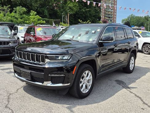Used 2023 Jeep Grand Cherokee L Limited AWD/4WD image 2