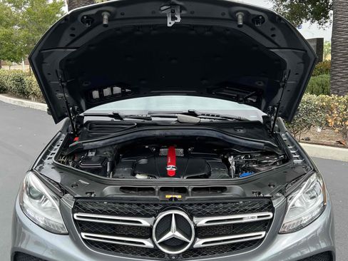 Used 2019 Mercedes-Benz GLE 43 AMG 4MATIC image 29