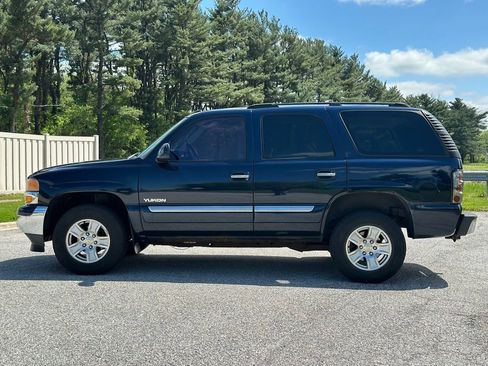 Used 2005 GMC Yukon SLE w/ Cargo Package RWD image 4