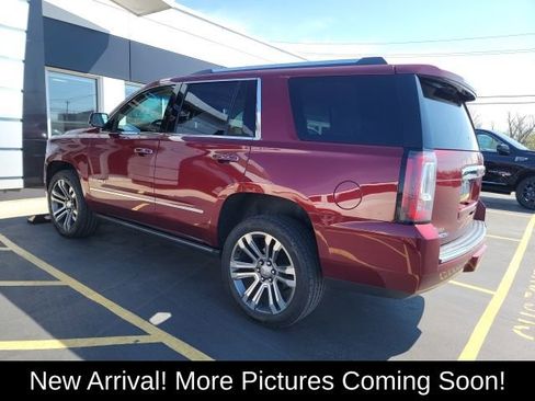 Used 2018 GMC Yukon Denali w/ Denali Ultimate Package AWD/4WD image 3