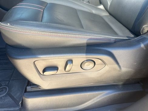 Used 2024 Chevrolet Tahoe RST w/ Luxury Package image 7