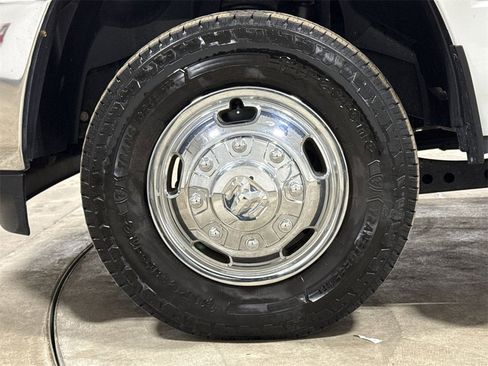 Used 2024 RAM 3500 Big Horn image 26