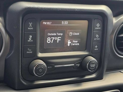 Used 2021 Jeep Wrangler Unlimited Sport AWD/4WD image 21