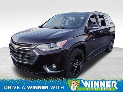 Used 2021 Chevrolet Traverse LT