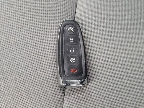 Used 2019 Ford Escape SE FWD image 32