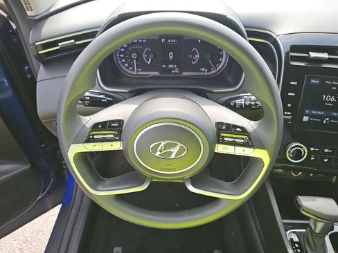 Used 2023 Hyundai Tucson SEL FWD image 8