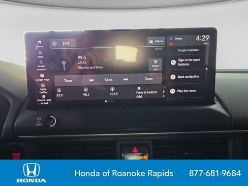 New 2026 Honda Pilot Sport image 21
