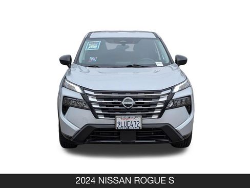 Used 2024 Nissan Rogue S FWD image 4