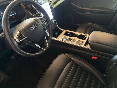 Used 2024 Ford Edge SEL AWD/4WD image 10