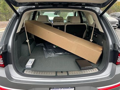 New 2026 Genesis GV80 2.5T Advanced image 13