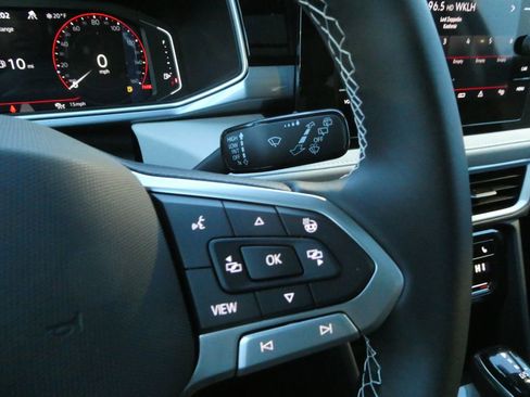 New 2026 Volkswagen Taos SEL image 34