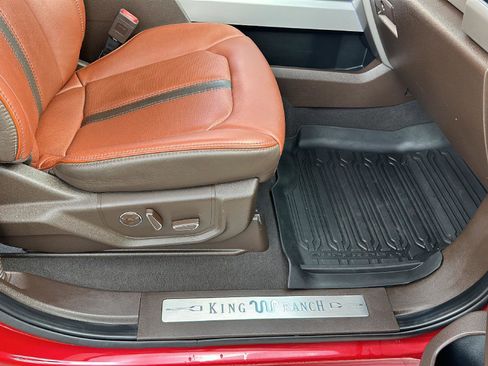 Used 2020 Ford F250 King Ranch w/ King Ranch Ultimate Package image 31