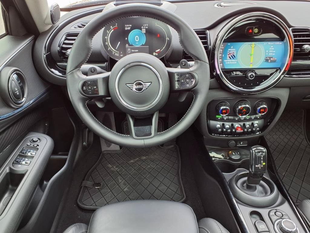 Used 2023 MINI Cooper Clubman S FWD image 3