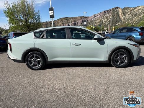 Certified 2025 Kia K4 FWD image 10