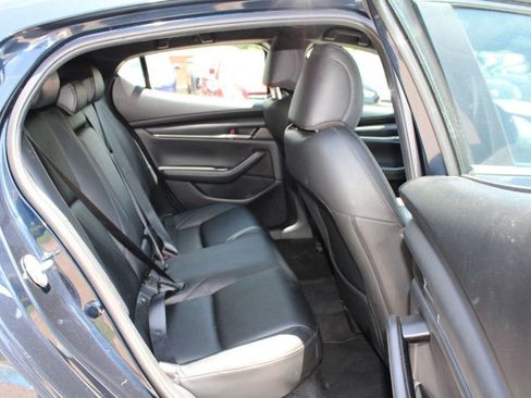 Used 2023 MAZDA MAZDA3 s FWD image 32