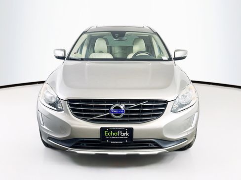 Used 2015 Volvo XC60 T5 Premier image 2