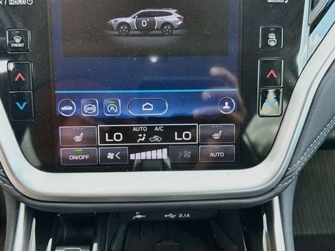 Used 2020 Subaru Outback Premium w/ Popular Package #1 AWD/4WD image 31