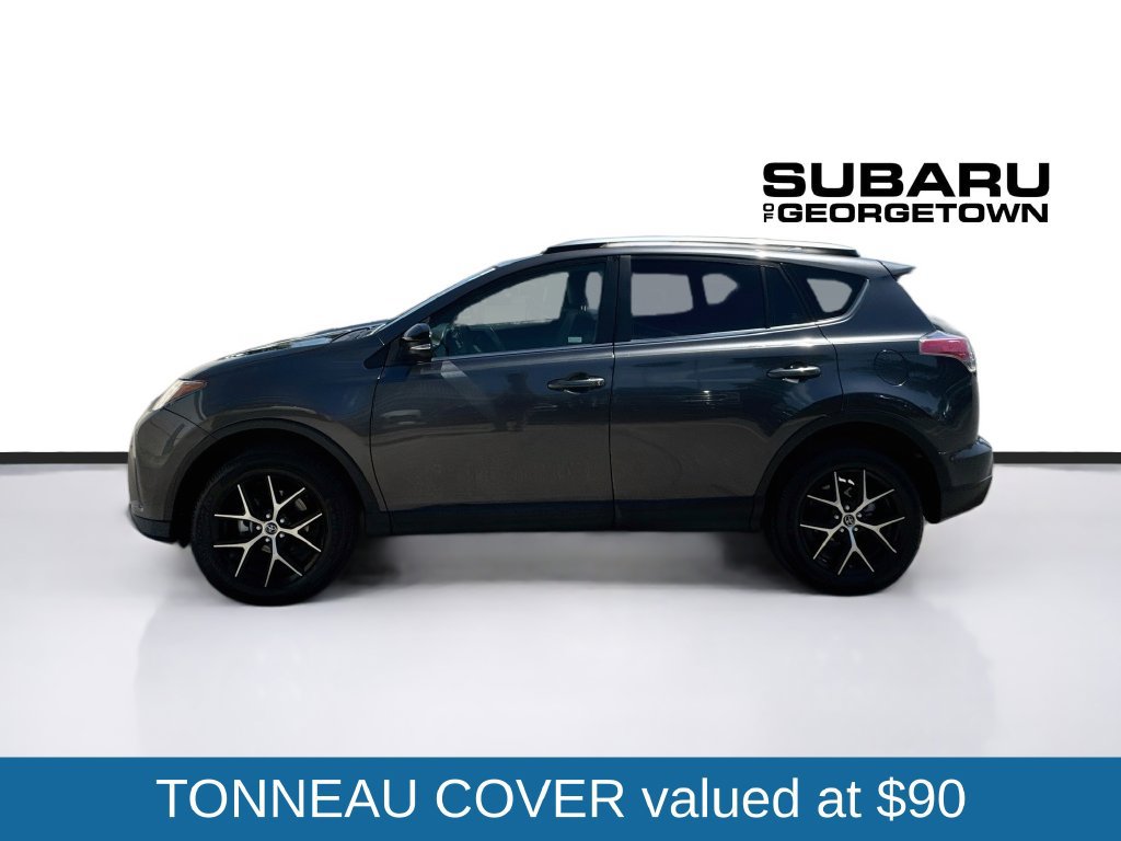 Used 2018 Toyota RAV4 SE w/ Power Extra Value Package FWD image 4