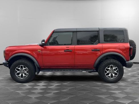 Used 2022 Ford Bronco Badlands image 5