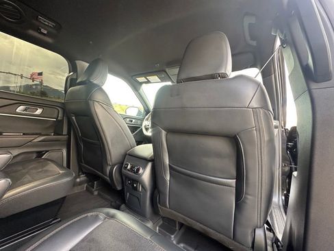 Used 2026 Ford Explorer Tremor AWD/4WD image 44
