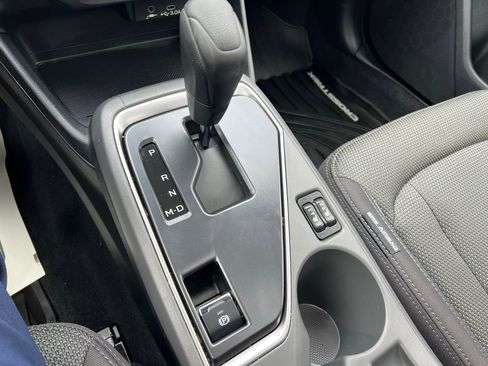 Used 2024 Subaru Crosstrek 2.0i Premium image 36