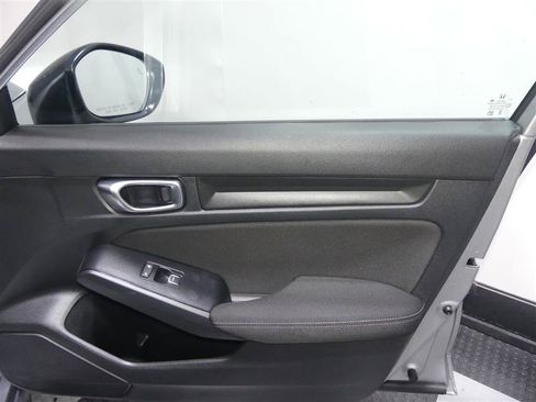 Used 2025 Honda Civic Sport image 19
