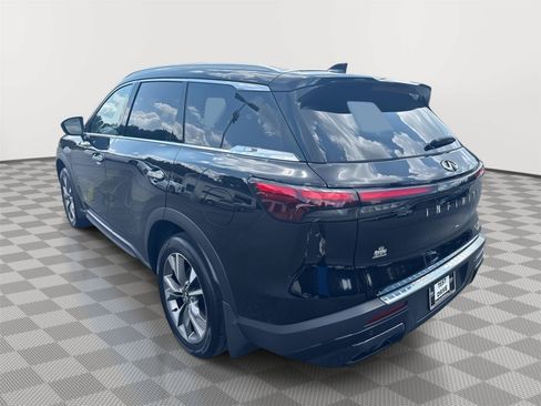 Used 2025 INFINITI QX60 Luxe w/ Cargo Package FWD image 8