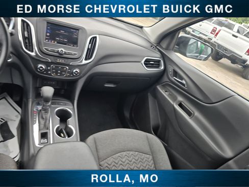 Used 2024 Chevrolet Equinox LT AWD/4WD image 24