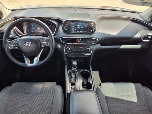Used 2019 Hyundai Santa Fe SEL FWD image 4