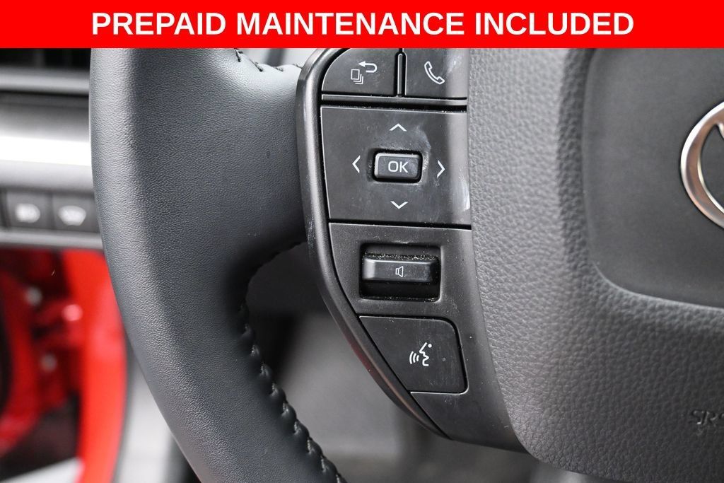 Certified 2025 Toyota Prius LE FWD image 15