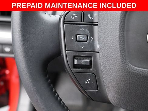 Certified 2025 Toyota Prius LE FWD image 15