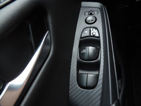 Used 2023 Nissan Sentra SV w/ Trunk Package image 25