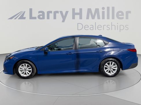 Used 2026 Toyota Camry LE FWD image 2