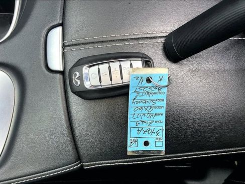 Used 2023 INFINITI QX60 Sensory w/ Vision Package image 38