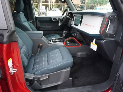 New 2026 Ford Bronco Heritage Edition AWD/4WD image 3
