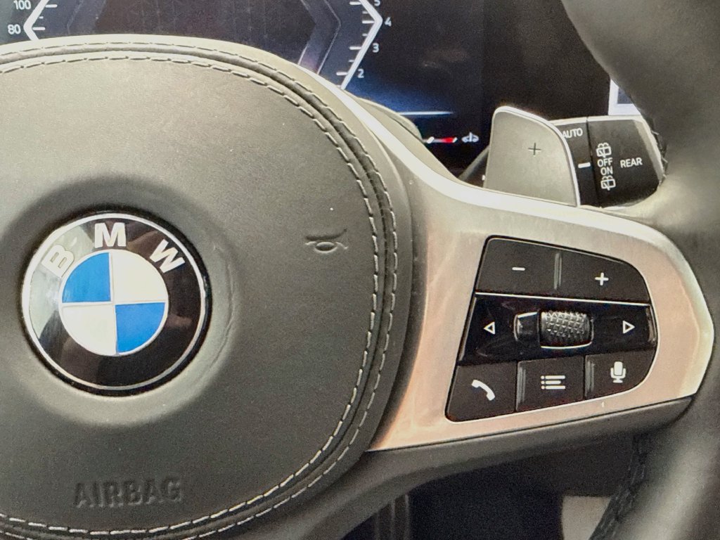 Certified 2025 BMW X5 xDrive40i w/ M Sport Package AWD/4WD image 12