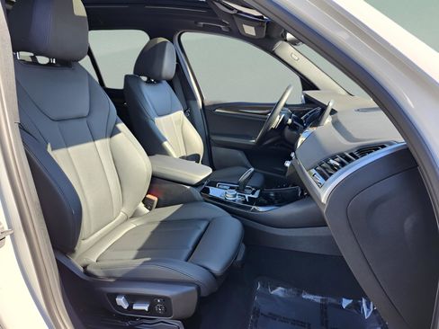 Used 2021 BMW X3 sDrive30i w/ Convenience Package image 16