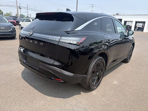 Used 2025 Nissan Murano SV AWD/4WD image 5