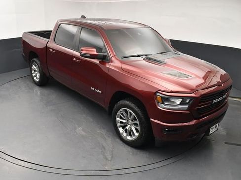 Used 2023 RAM 1500 Laramie AWD/4WD image 12