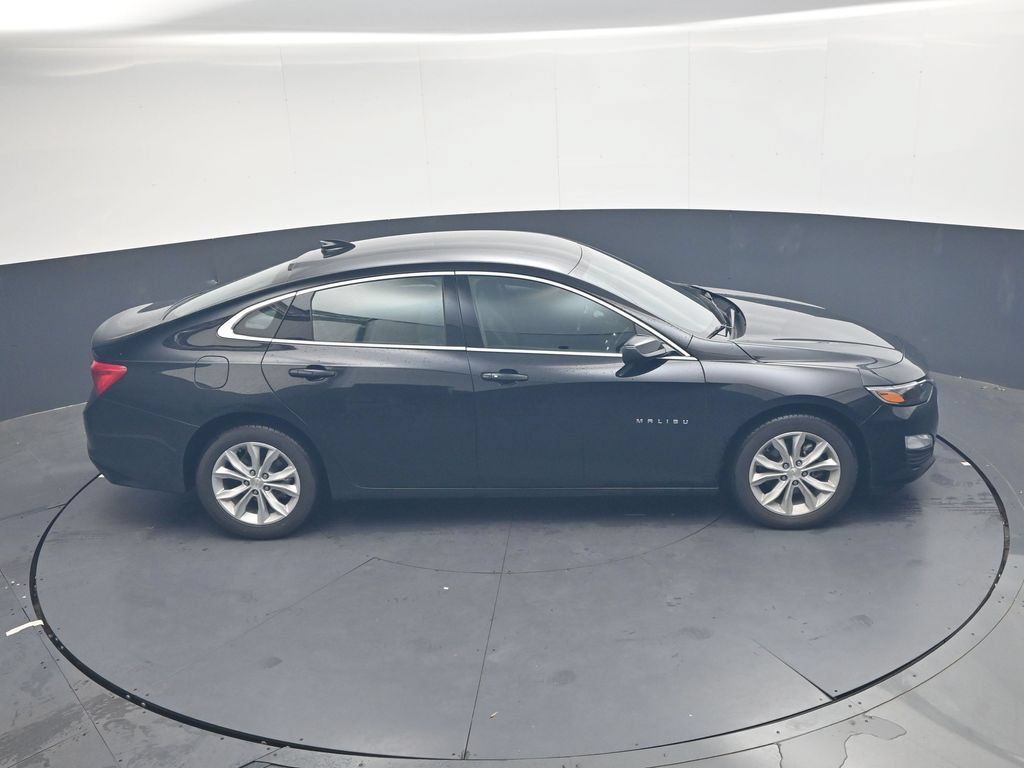 Used 2025 Chevrolet Malibu LT FWD image 17