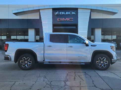 New 2026 GMC Sierra 1500 SLT w/ SLT Premium Plus Package image 3