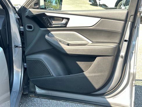 Certified 2025 Acura MDX FWD w/ Technology Package image 13