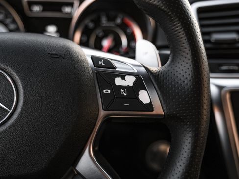 Used 2015 Mercedes-Benz GL 63 AMG 4MATIC w/ Accessory Chrome Package image 17