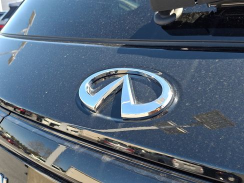 Certified 2023 INFINITI QX60 Luxe w/ Cargo Package AWD/4WD image 33