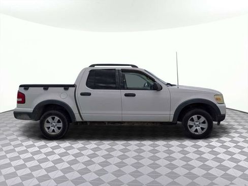 Used 2008 Ford Explorer Sport Trac XLT RWD image 3