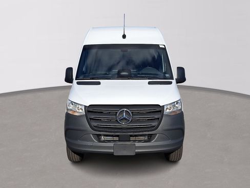New 2026 Mercedes-Benz Sprinter 2500 image 2
