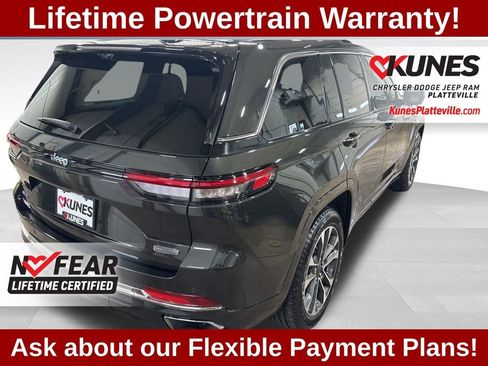 Used 2023 Jeep Grand Cherokee Overland w/ Luxury Tech Group IV image 11