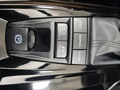 Used 2026 Toyota Camry XSE AWD/4WD image 22